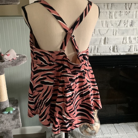 Evri swim top - Picture 3 of 4